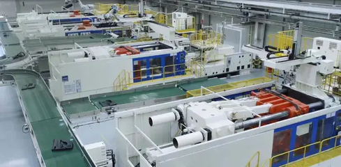 李強(qiáng)調(diào)研上汽工廠的技術(shù)開(kāi)發(fā)戰(zhàn)略意義