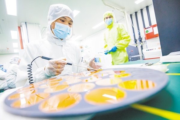 大功率芯片研制取得重大技術(shù)突破，開(kāi)啟電子設(shè)備新篇章